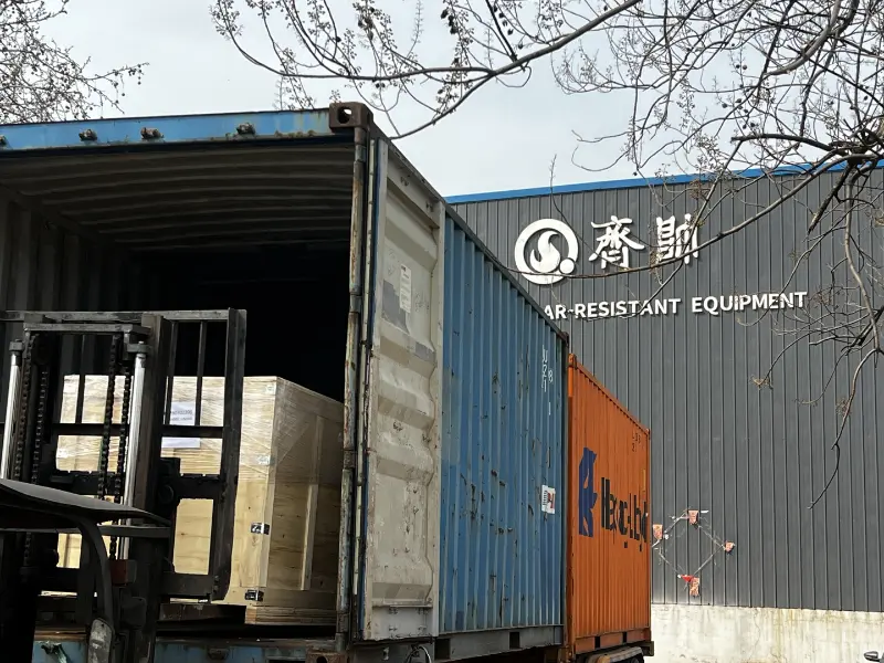 Shandong Qishuai Higadura-erresistentzia Ekipamendua | Amaitu da kautxu zeramikazko txertatutako altzairuzko forruen ekoizpena eta bidalketa